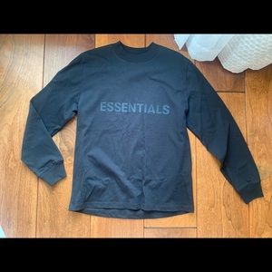 Essential long sleeve shirt